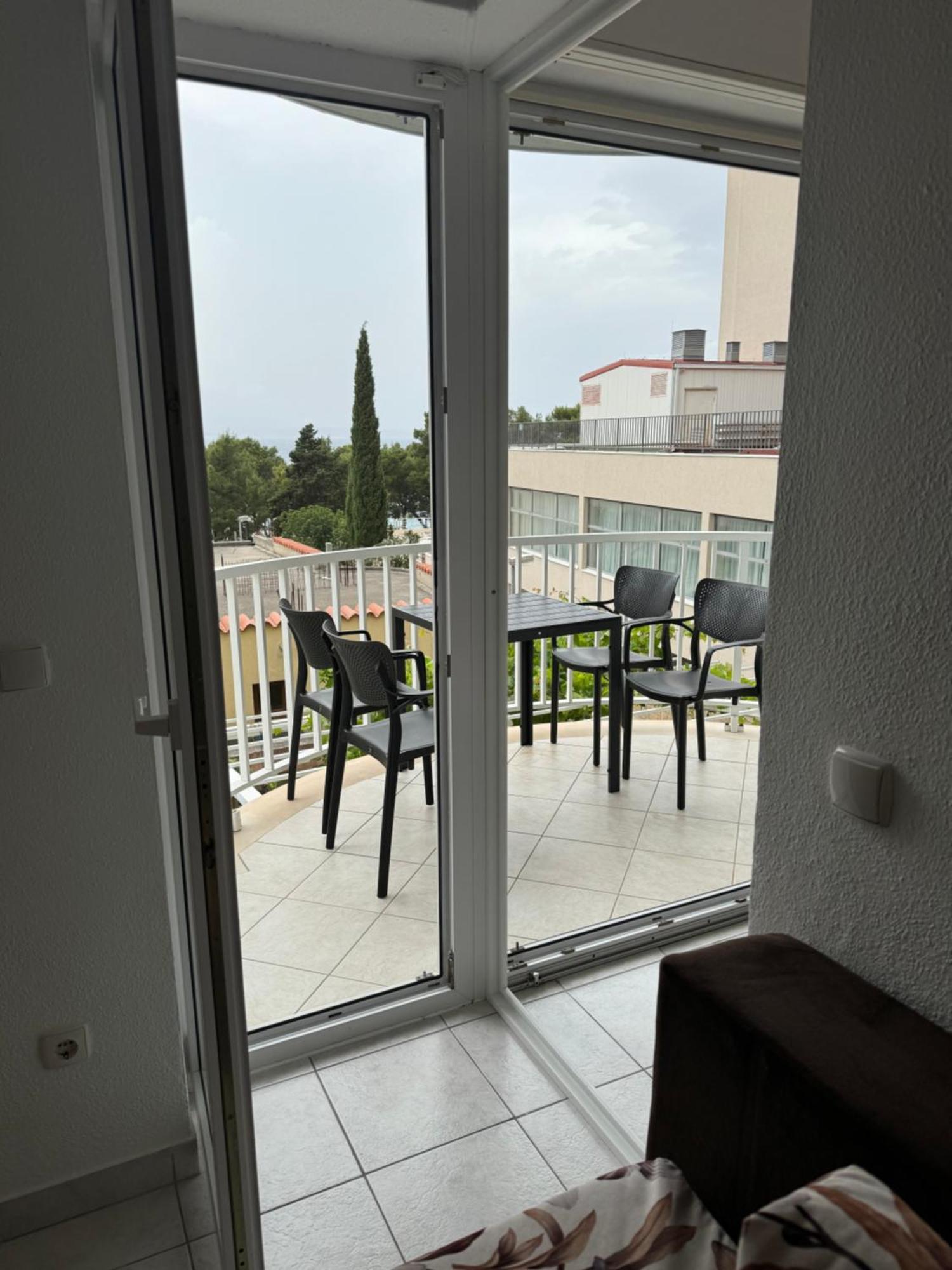 House 100M From The Beach With Free Parking And Breakfast บาชกาโวดา ภายนอก รูปภาพ
