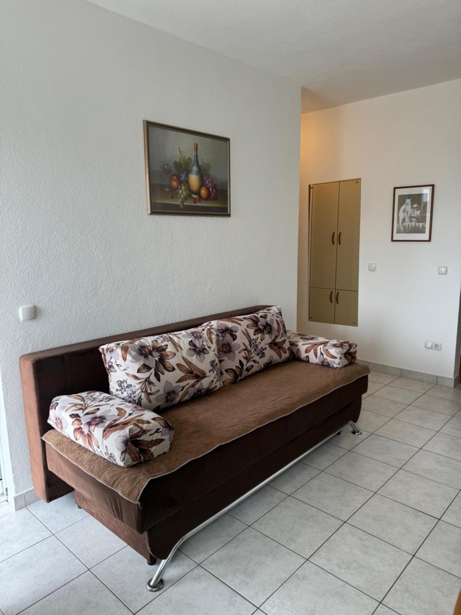 House 100M From The Beach With Free Parking And Breakfast บาชกาโวดา ภายนอก รูปภาพ
