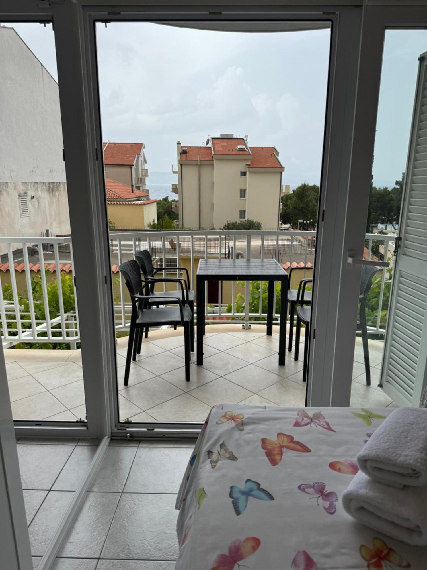House 100M From The Beach With Free Parking And Breakfast บาชกาโวดา ภายนอก รูปภาพ